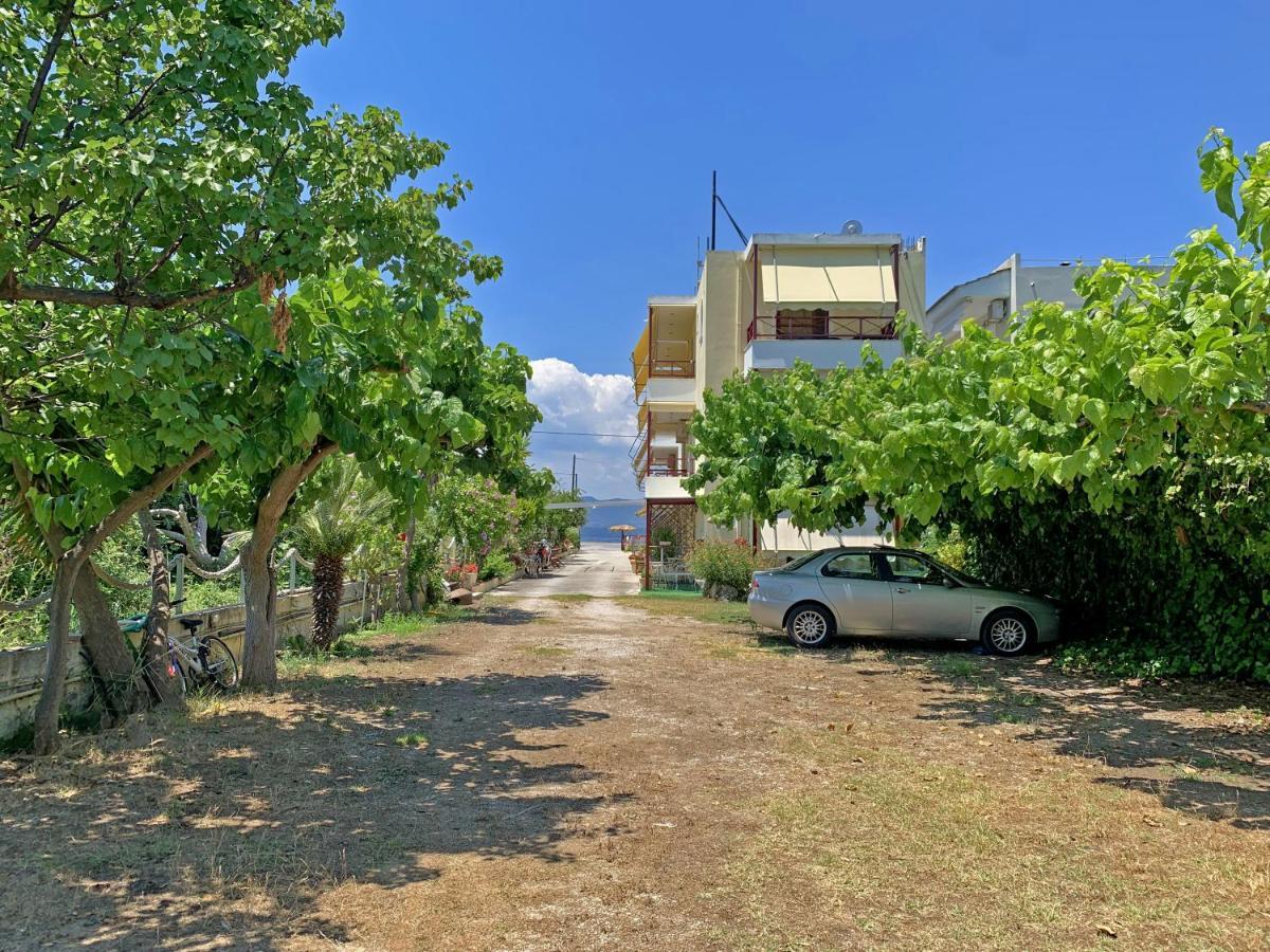 Akrotiri Rooms Agiokampos  Exterior foto